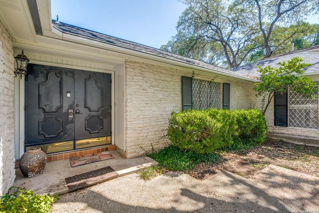 10911 WHISPERING WIND ST, San Antonio, TX 78230