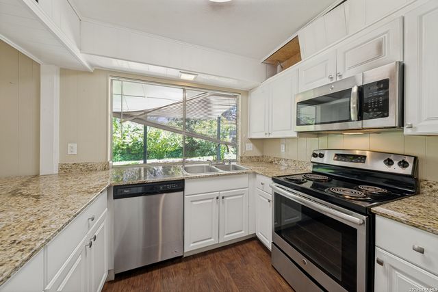 10911 WHISPERING WIND ST, San Antonio, TX 78230