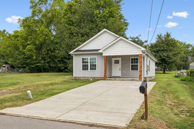 117 21st Ave, W, Springfield, TN 37172