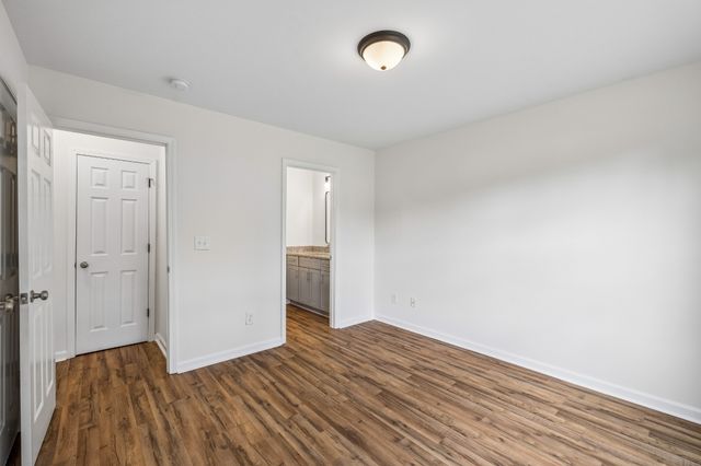 117 21st Ave, W, Springfield, TN 37172