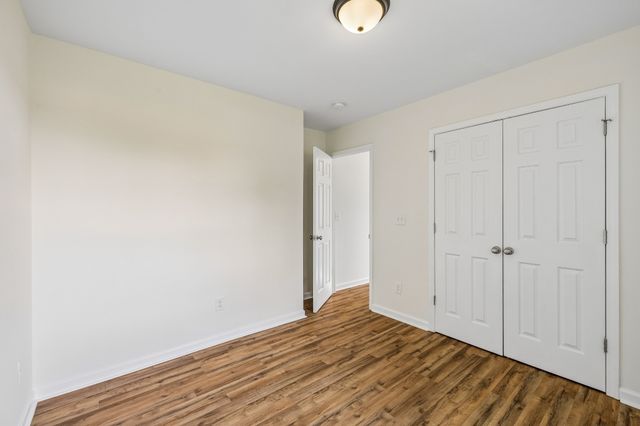 117 21st Ave, W, Springfield, TN 37172