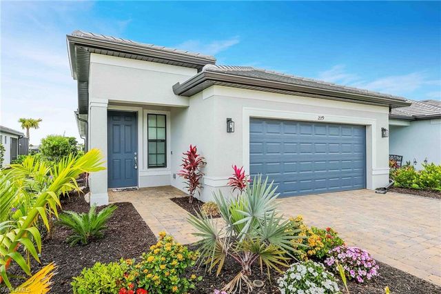 2179 Yellowfin CIR, Naples, FL 34114