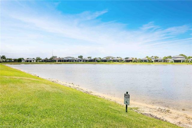 2179 Yellowfin CIR, Naples, FL 34114