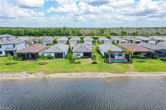 2179 Yellowfin CIR, Naples, FL 34114