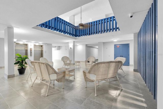 450 TREASURE ISLAND CAUSEWAY 102, Treasure Island, FL 33706