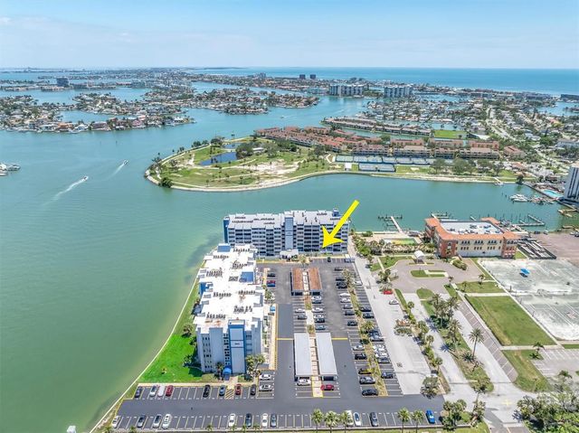 450 TREASURE ISLAND CAUSEWAY 102, Treasure Island, FL 33706