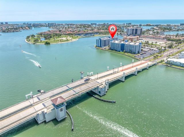 450 TREASURE ISLAND CAUSEWAY 102, Treasure Island, FL 33706