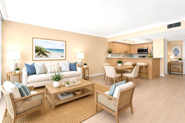 450 TREASURE ISLAND CAUSEWAY 102, Treasure Island, FL 33706