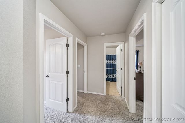 37 E Fairlane Place, Sapulpa, OK 74066