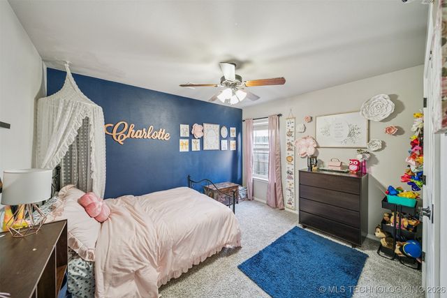 37 E Fairlane Place, Sapulpa, OK 74066