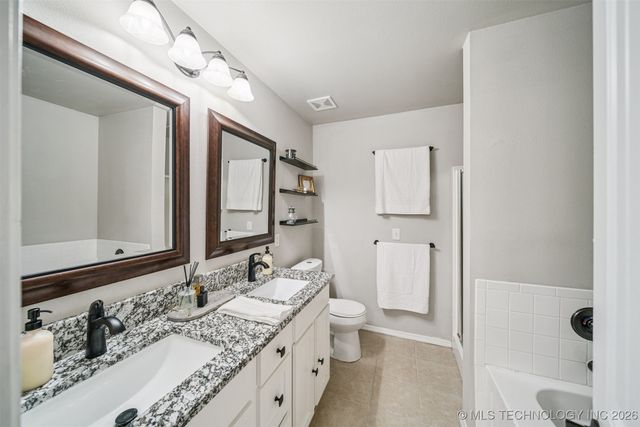 37 E Fairlane Place, Sapulpa, OK 74066