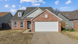 37 E Fairlane Place, Sapulpa, OK 74066