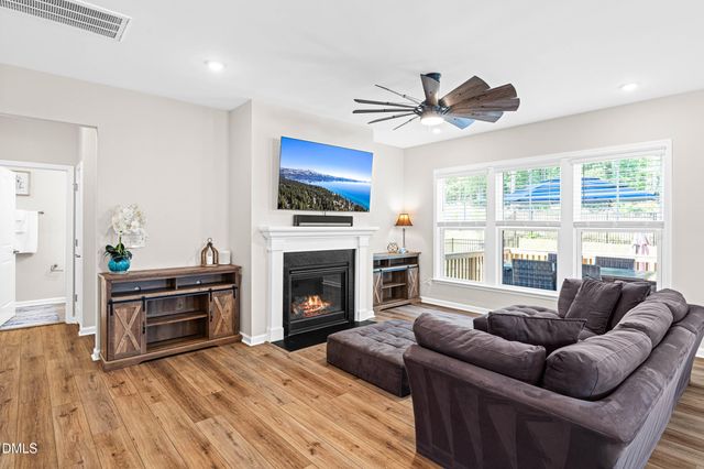 71 Highpointe Drive, Pittsboro, NC 27312