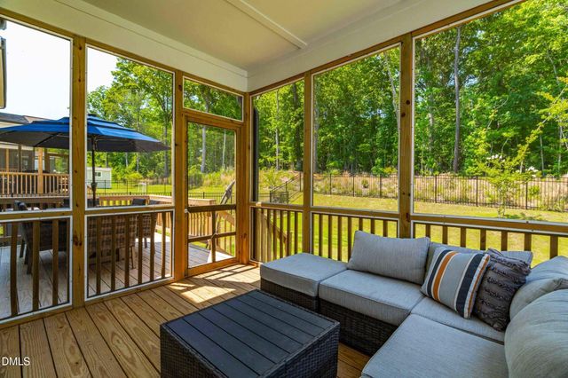 71 Highpointe Drive, Pittsboro, NC 27312