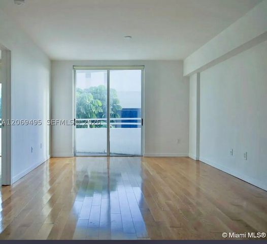 9156 Collins Ave 202, Surfside, FL 33154