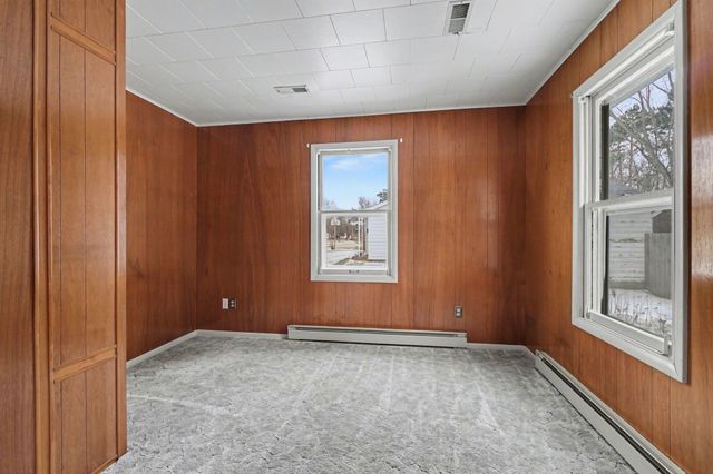 515 W Burr Oak Street, Centreville, MI 49032