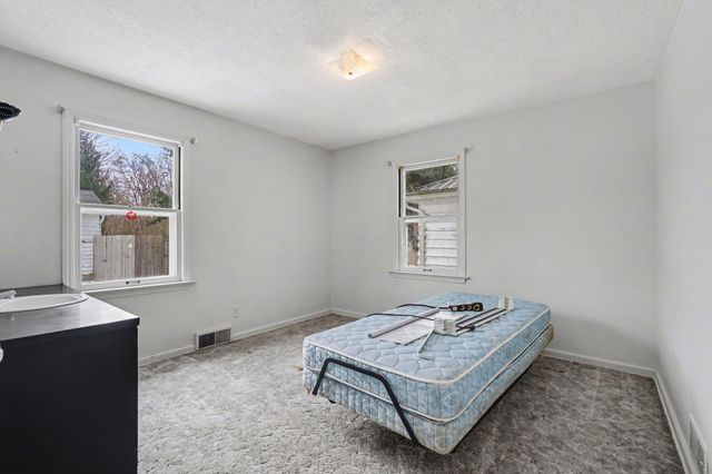 515 W Burr Oak Street, Centreville, MI 49032