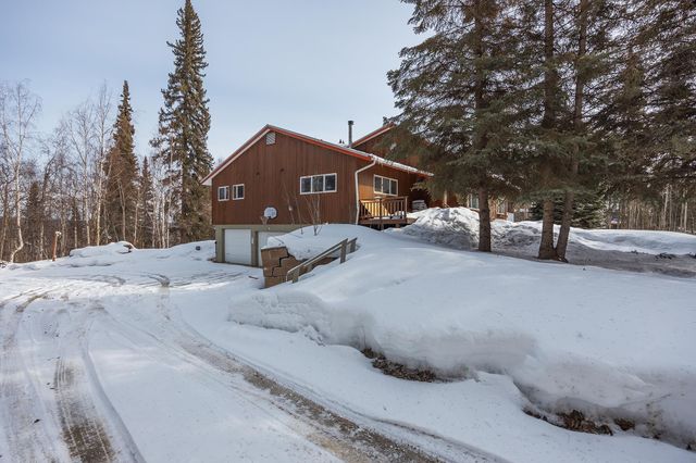 3264 EDBY ROAD, Fairbanks, AK 99712