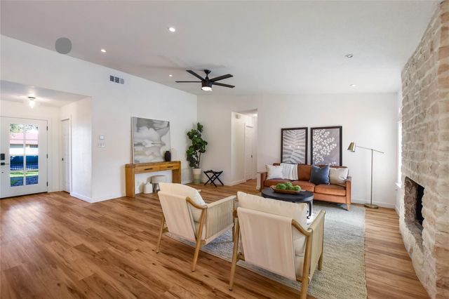 1716 Westwood LN, Georgetown, TX 78628