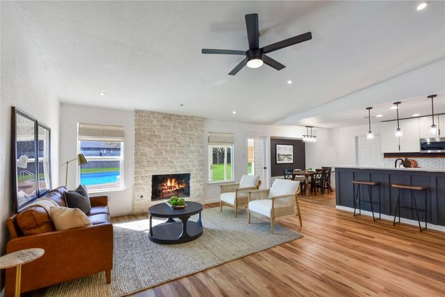 1716 Westwood LN, Georgetown, TX 78628