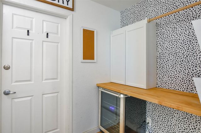 1716 Westwood LN, Georgetown, TX 78628