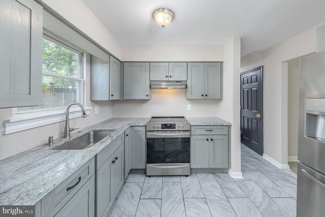 10 PROSPECT CT, Sicklerville, NJ 08081