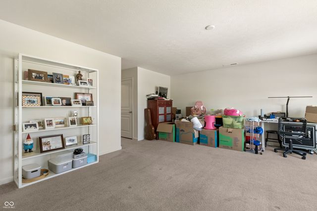 1212 Bedford Drive, Avon, IN 46123