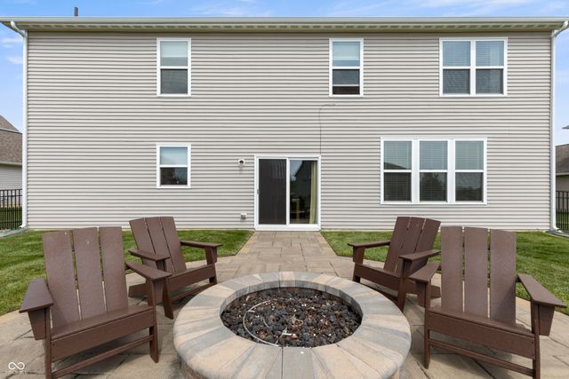 1212 Bedford Drive, Avon, IN 46123