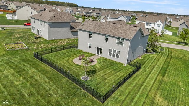 1212 Bedford Drive, Avon, IN 46123