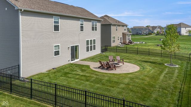 1212 Bedford Drive, Avon, IN 46123