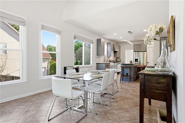 1015 Windhaven Drive, Alpharetta, GA 30005