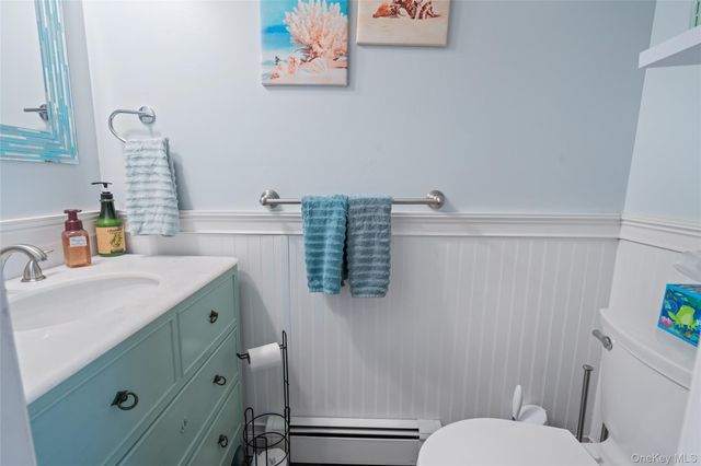 194 Miller Place Road, Miller Place, NY 11764