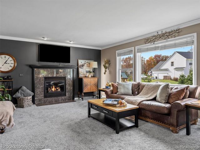 6707 Forest Pointe Boulevard, Davisburg, MI 48350