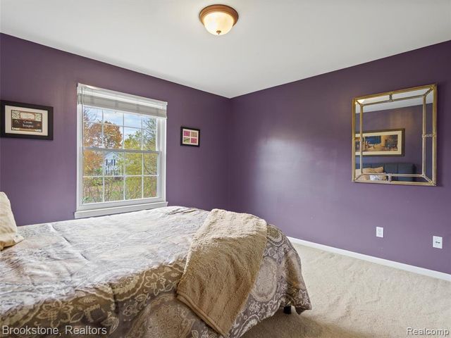 6707 Forest Pointe Boulevard, Davisburg, MI 48350