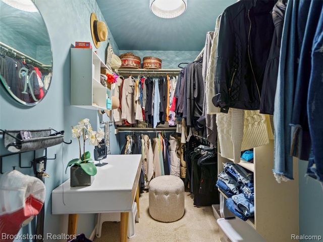 6707 Forest Pointe Boulevard, Davisburg, MI 48350