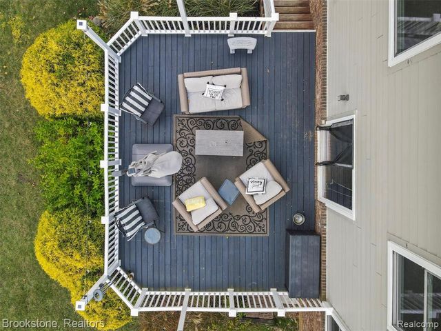 6707 Forest Pointe Boulevard, Davisburg, MI 48350