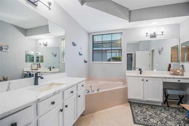 2251 RAMBLING OAKS WAY, Kissimmee, FL 34746