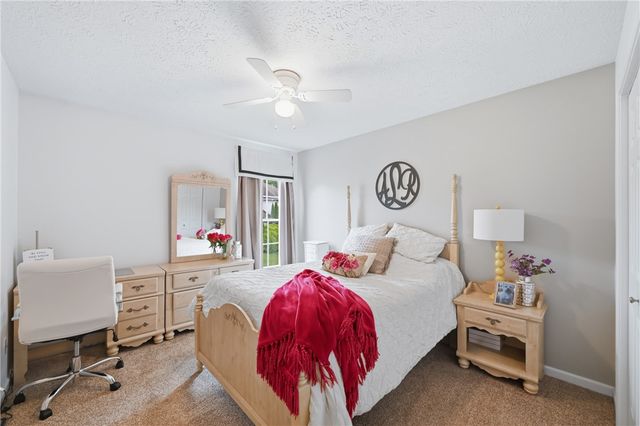 110 Neshannock Trails Dr, Neshannock Twp, PA 16105