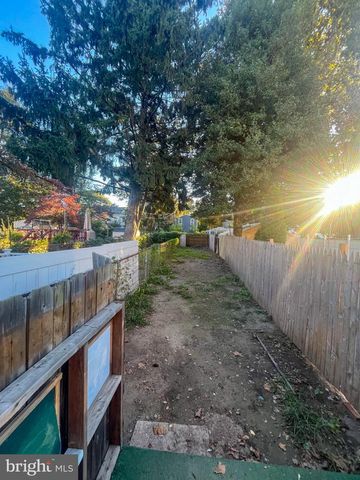 832 LAMBERTON ST, Trenton, NJ 08611