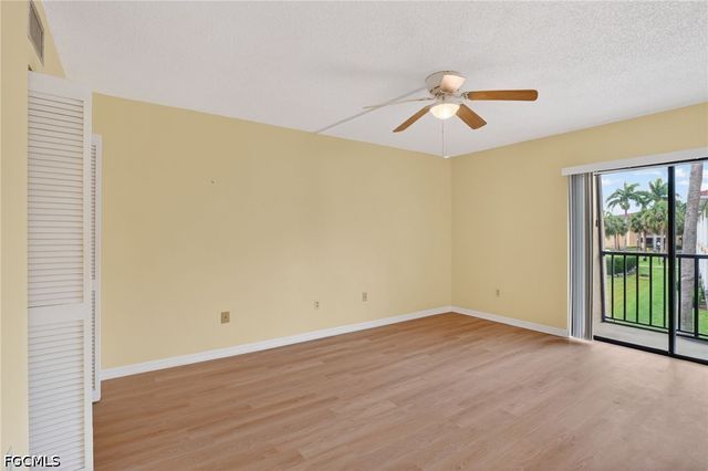 12481 McGregor BLVD 17, Fort Myers, FL 33919