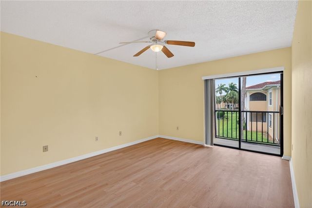 12481 McGregor BLVD 17, Fort Myers, FL 33919