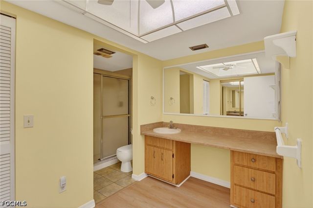 12481 McGregor BLVD 17, Fort Myers, FL 33919