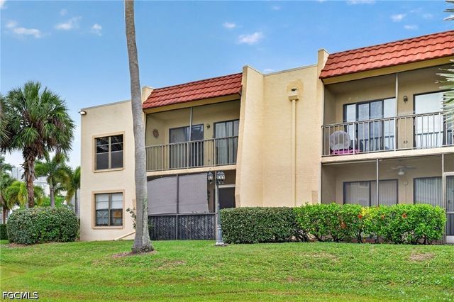 12481 McGregor BLVD 17, Fort Myers, FL 33919