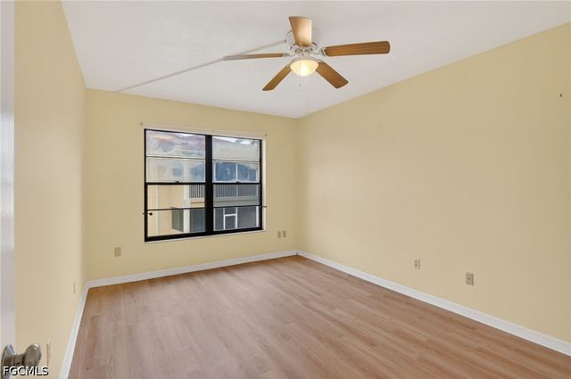 12481 McGregor BLVD 17, Fort Myers, FL 33919