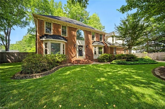 705 Aspen Forest CT, Chesapeake, VA 23322