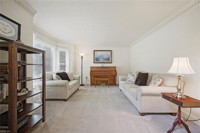 705 Aspen Forest CT, Chesapeake, VA 23322