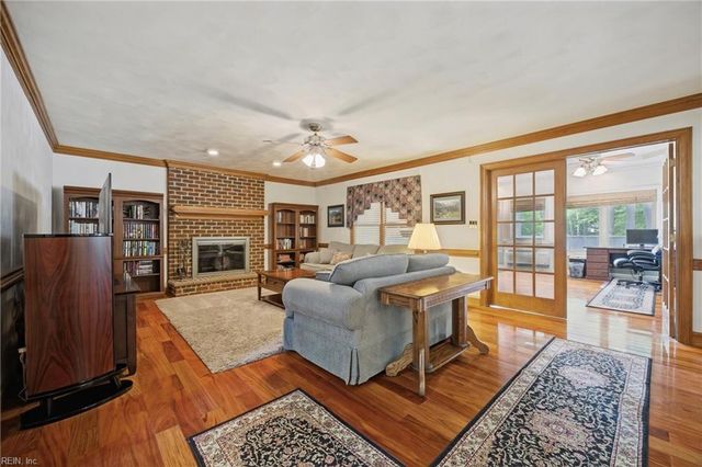 705 Aspen Forest CT, Chesapeake, VA 23322