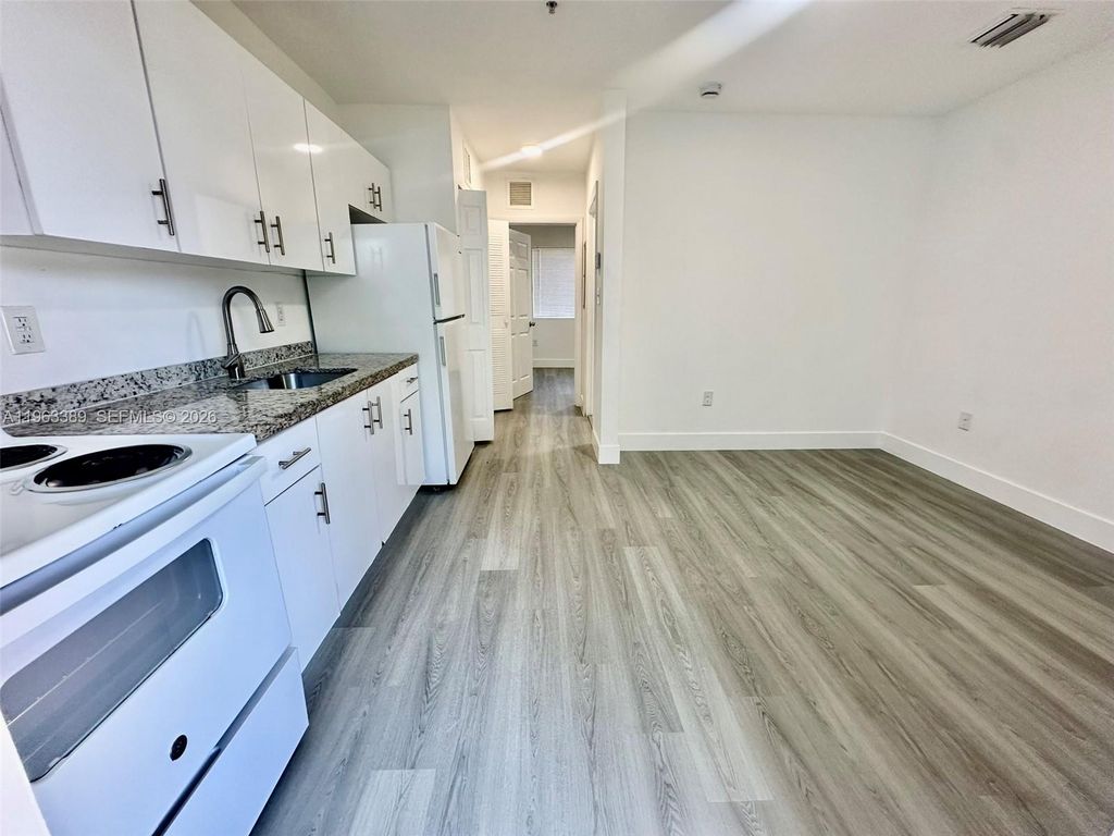 11115 NE 13th Ave 3, Miami, FL 33161