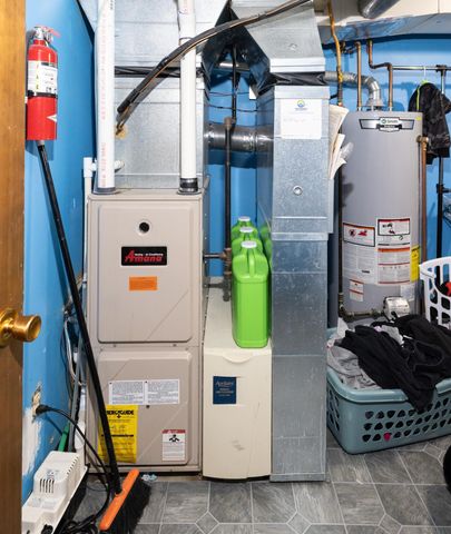 612 7th Avenue W, West Fargo, ND 58078