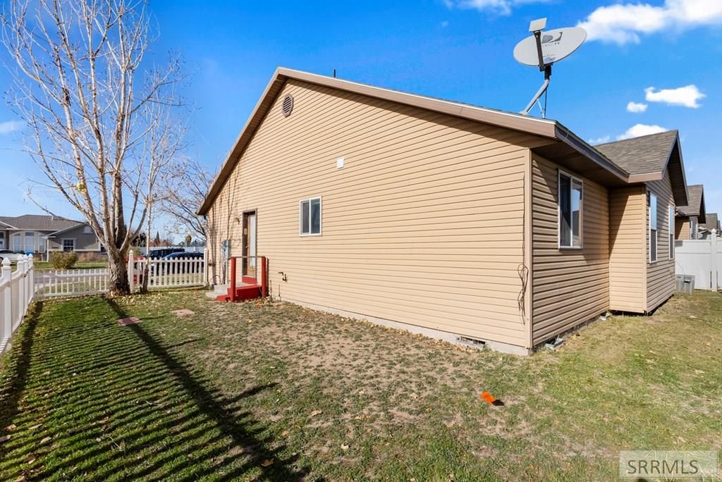 Image 17 of property listing at 4208 Sunnybrook Lane, Pocatello, ID 83202